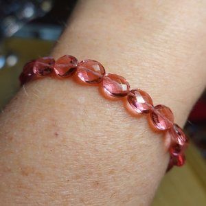 (NWT) Pink Quartz Oval Faceted Bead Bracelet